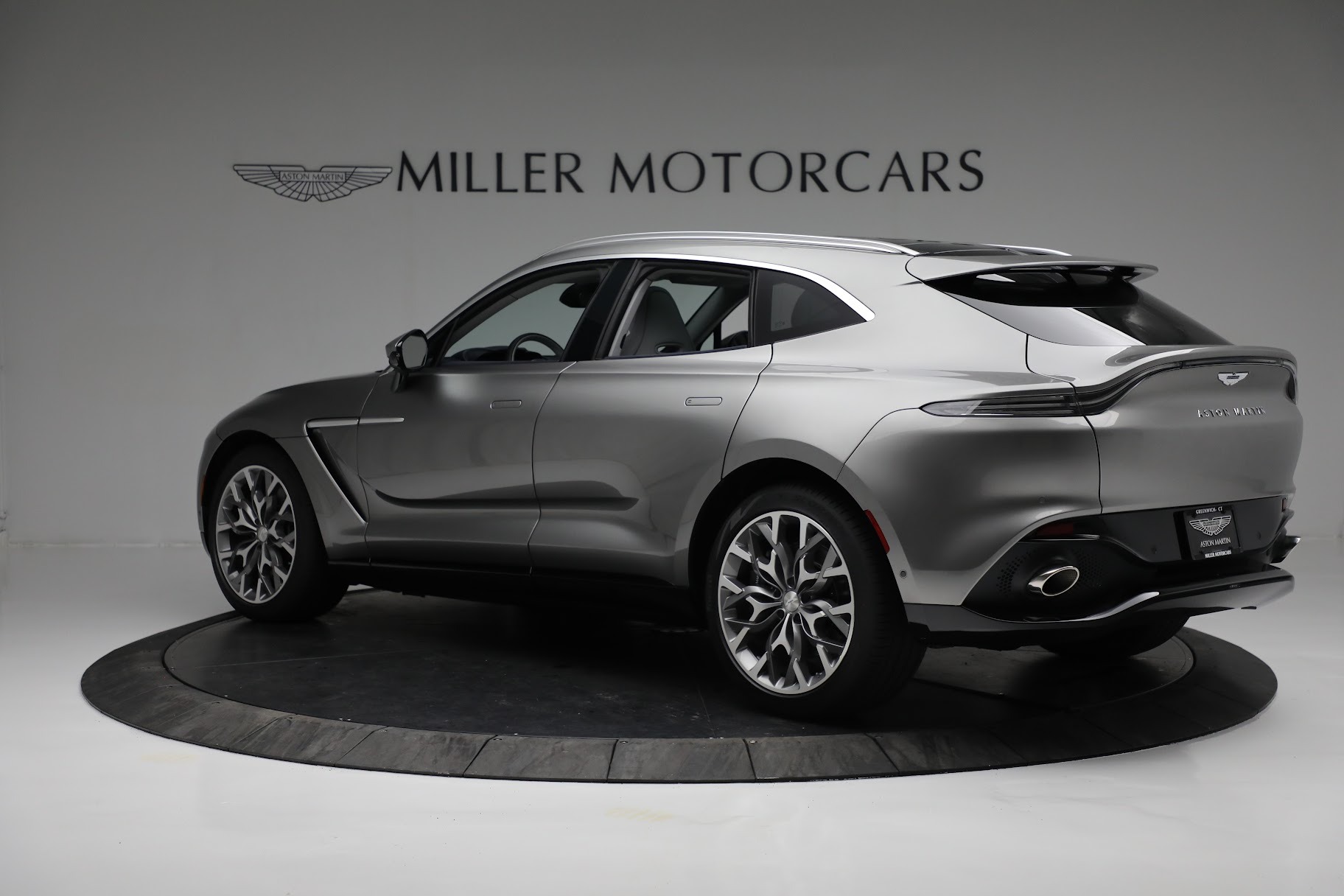 2021 ASTON MARTIN DBX, 16/20