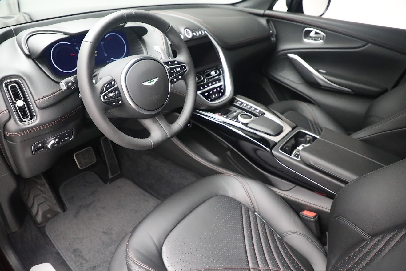 2021 ASTON MARTIN DBX, 4/18