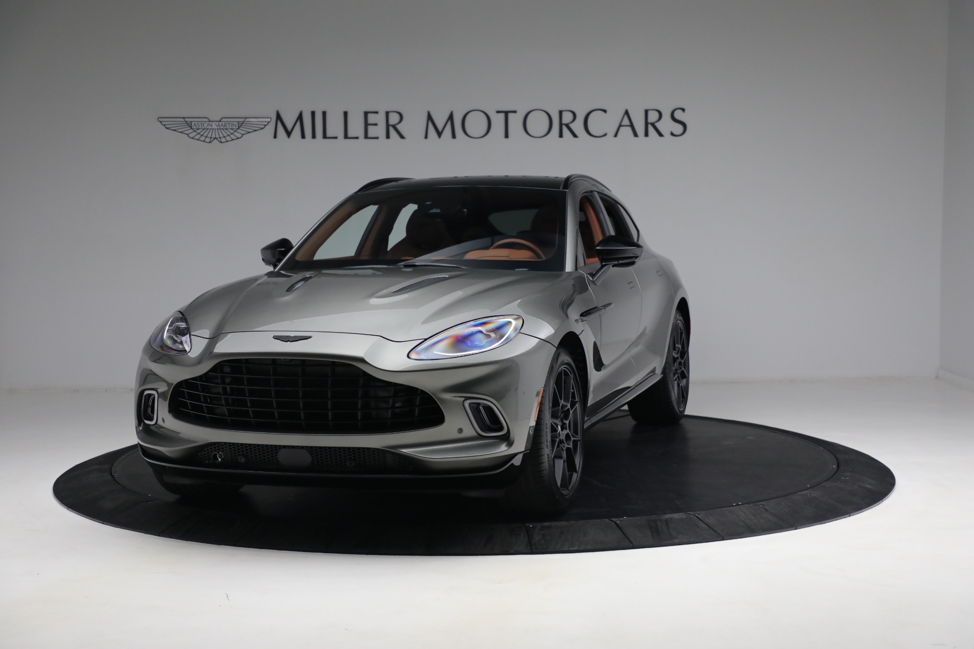 2021 ASTON MARTIN DBX, 9/20