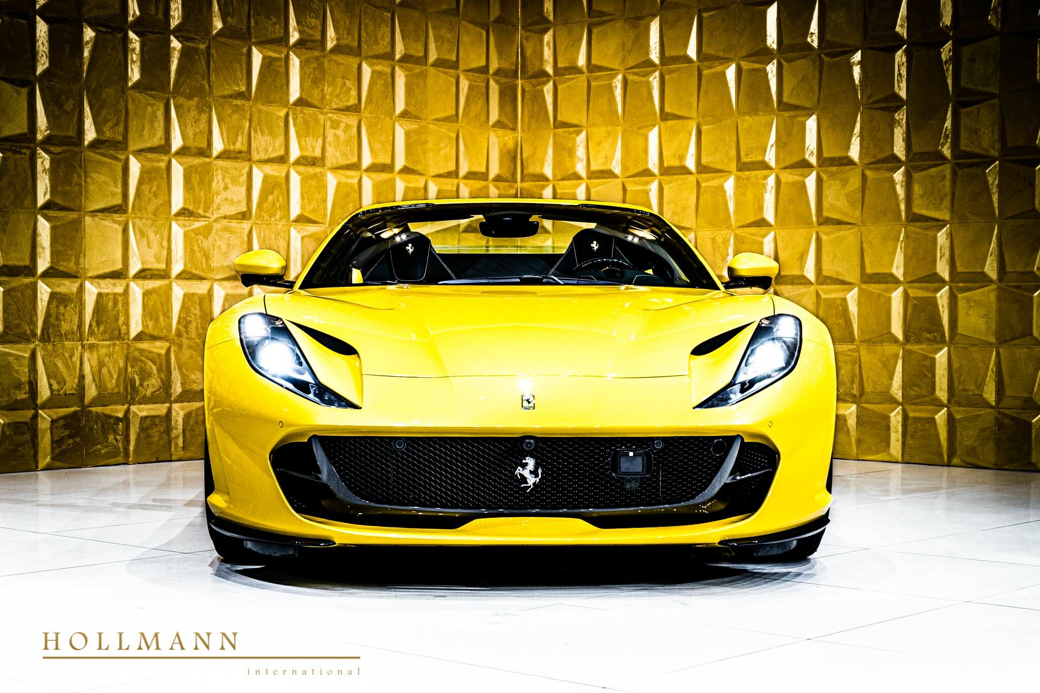 2022 Ferrari 812 GTS, 20/20