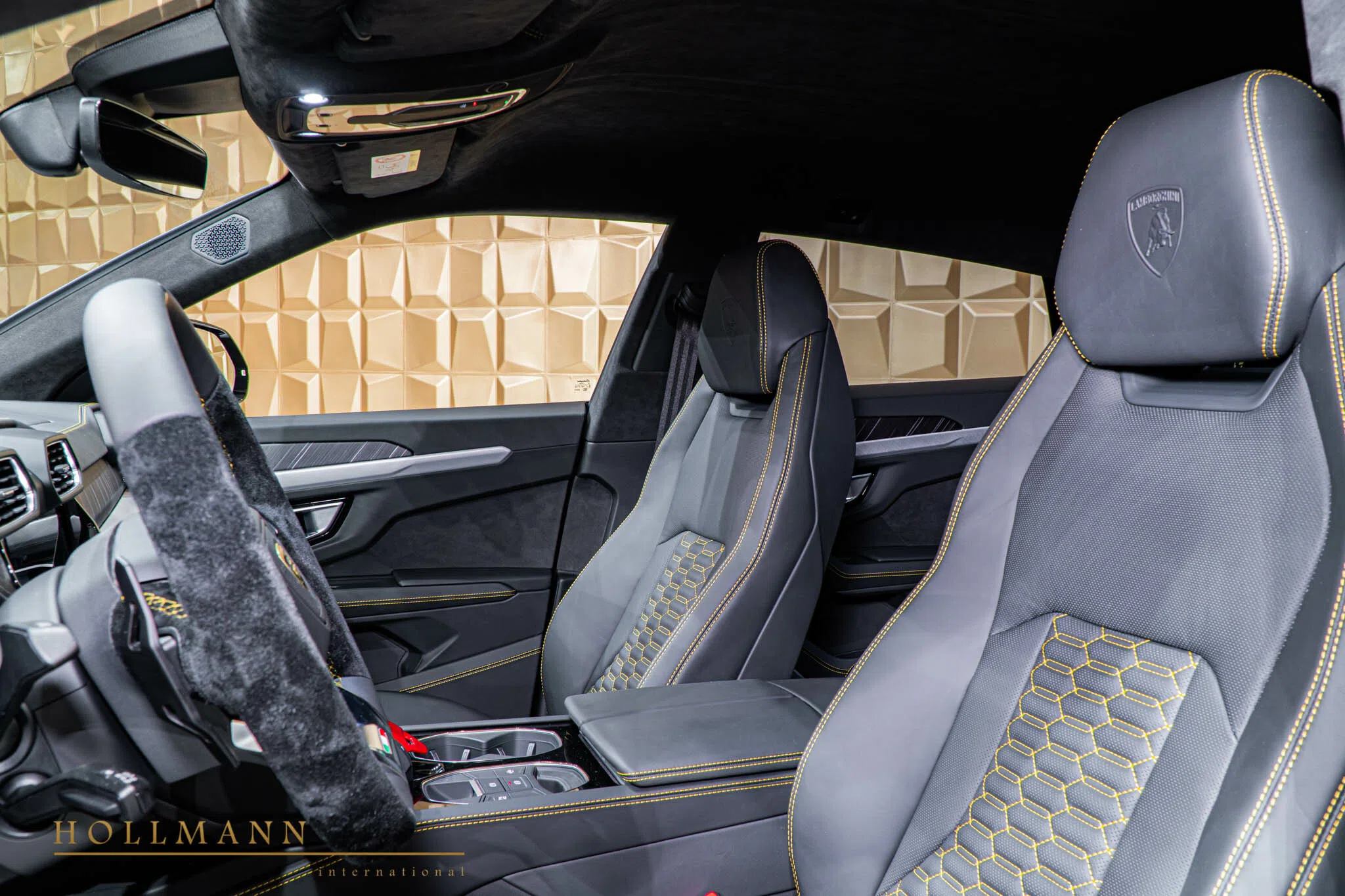 2022 Lamborghini Urus, 6/20