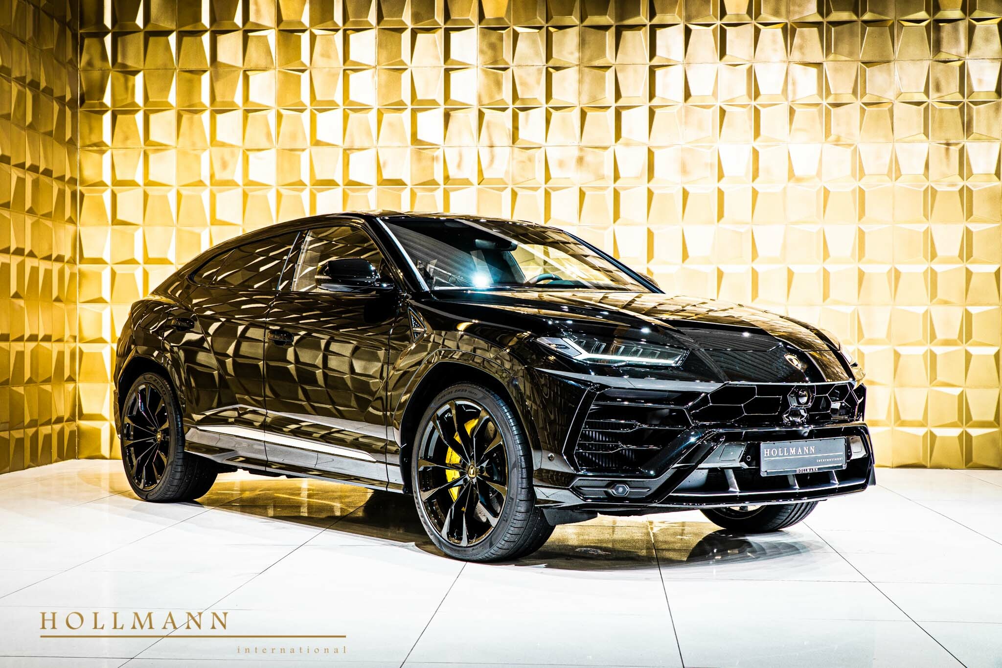 2022 Lamborghini Urus, 18/20