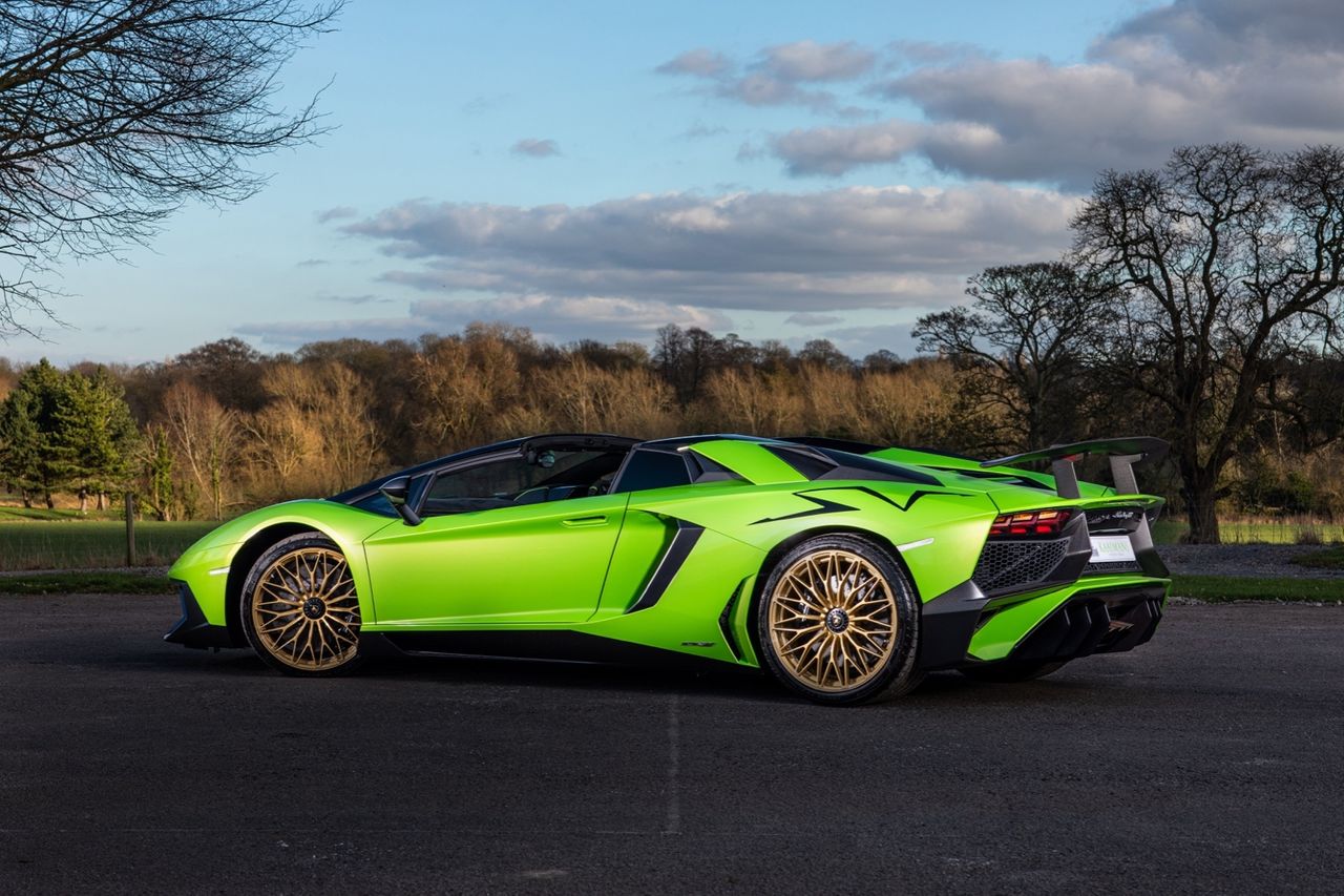 2016 Lamborghini Aventador SV Roadster, 4/20