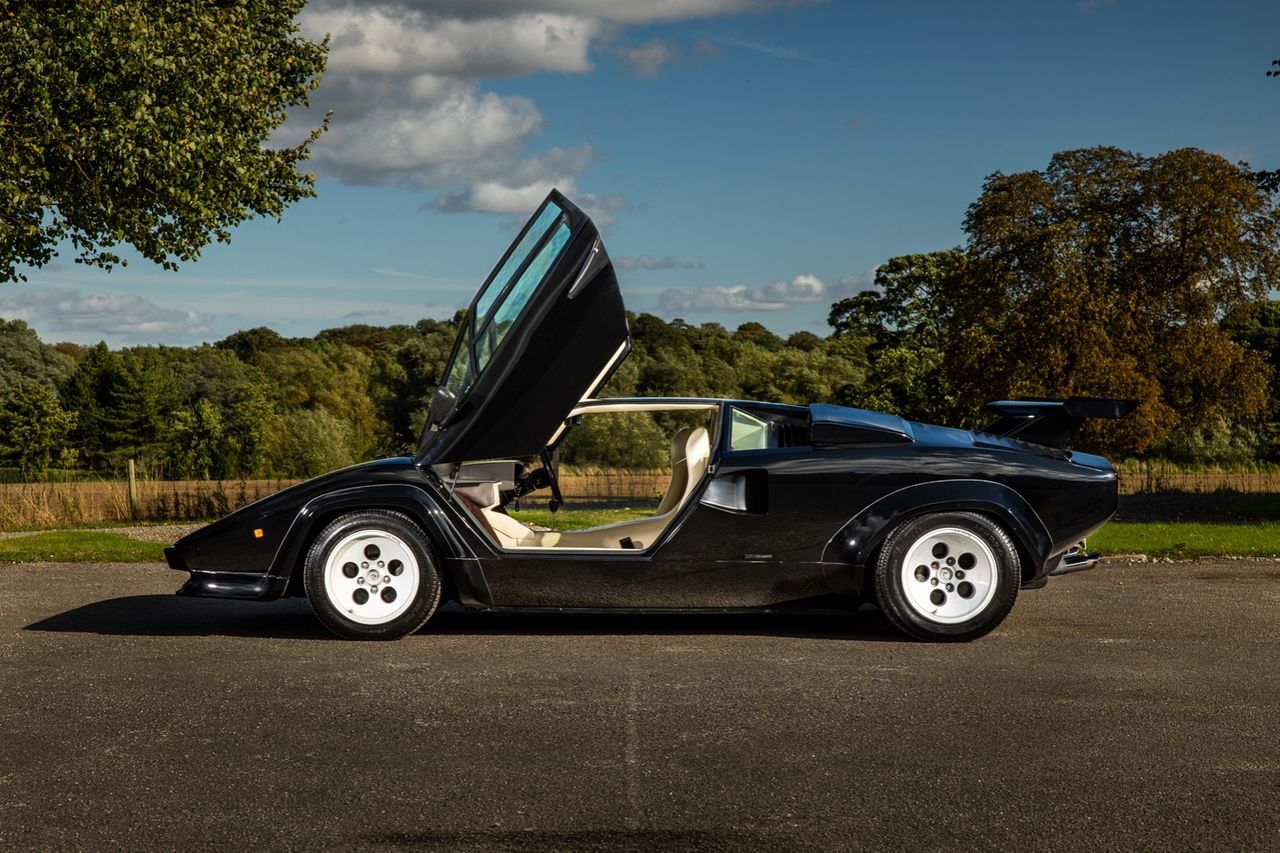 1983 Lamborghini Countach LP 5000 S, 5/19