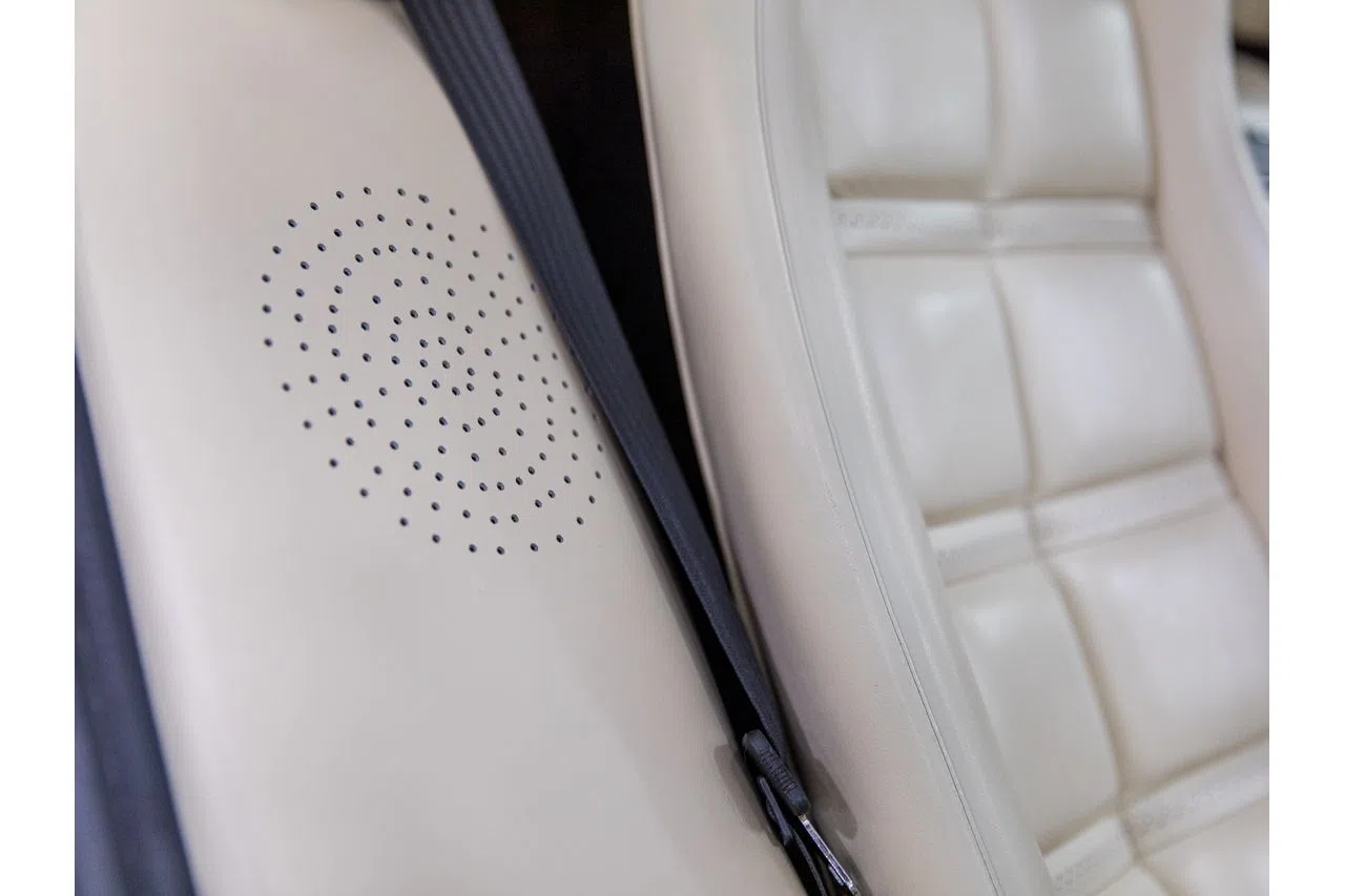1983 Lamborghini Countach LP 5000 S interior, Other
