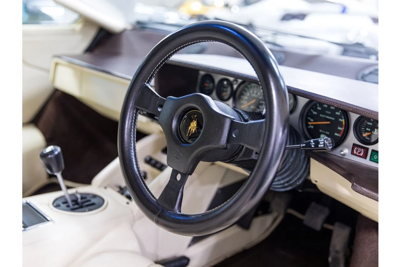 1983 Lamborghini Countach LP 5000 S interior, steering wheel, Other