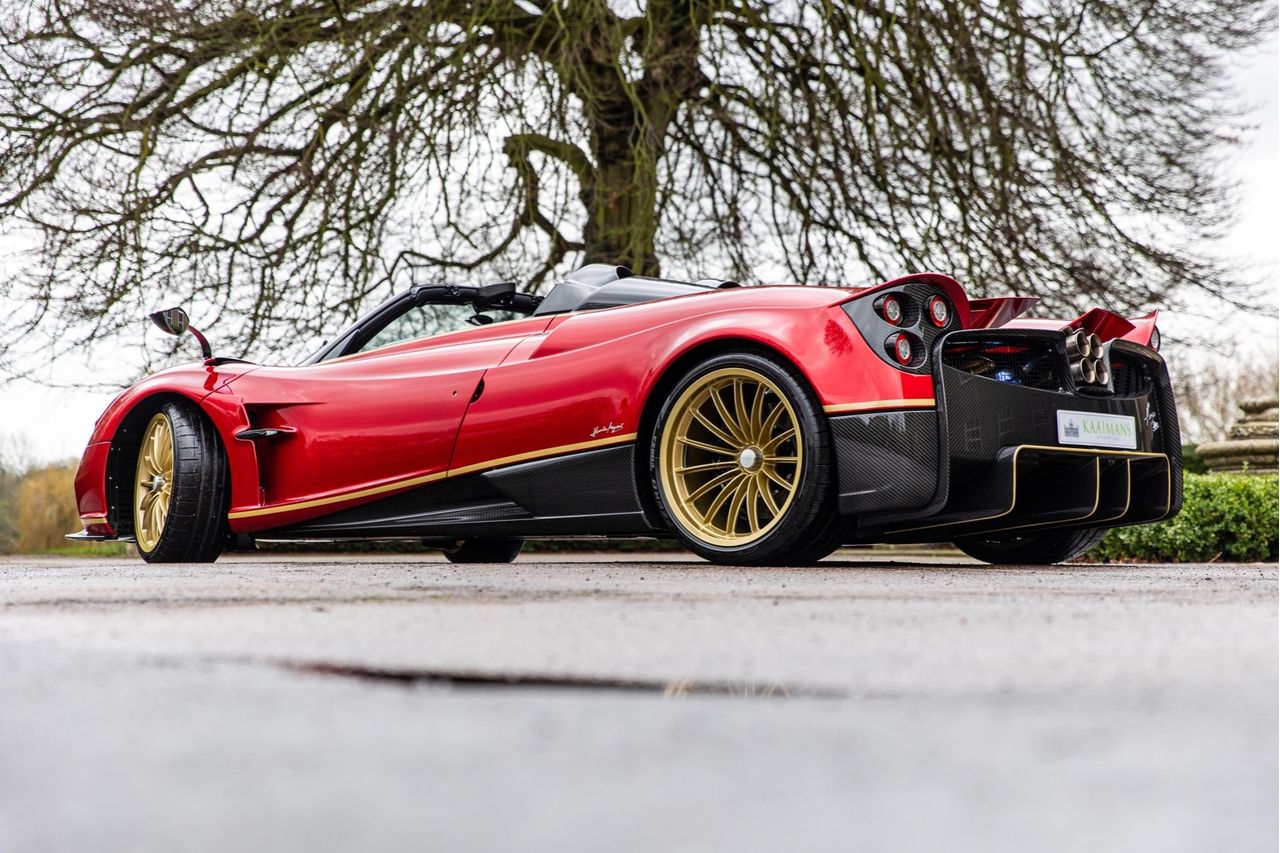 2019 Pagani Huayra Roadster, 2/19