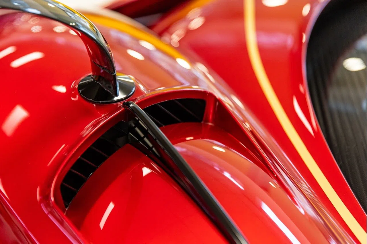 2019 Pagani Huayra Roadster, detail