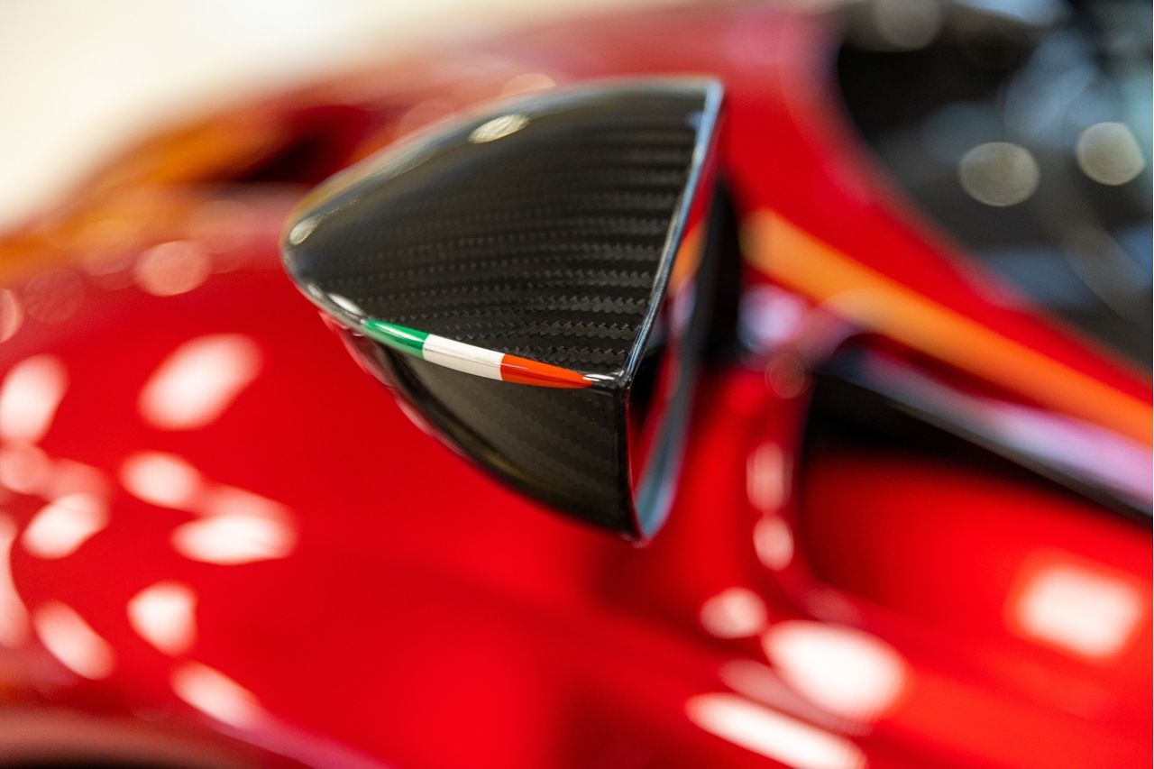 2019 Pagani Huayra Roadster, 17/19
