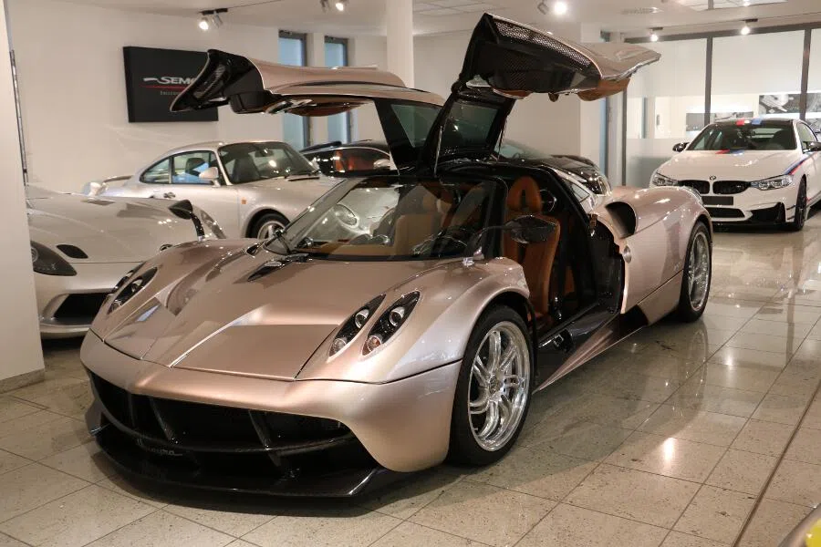PAGANI HUAYRA