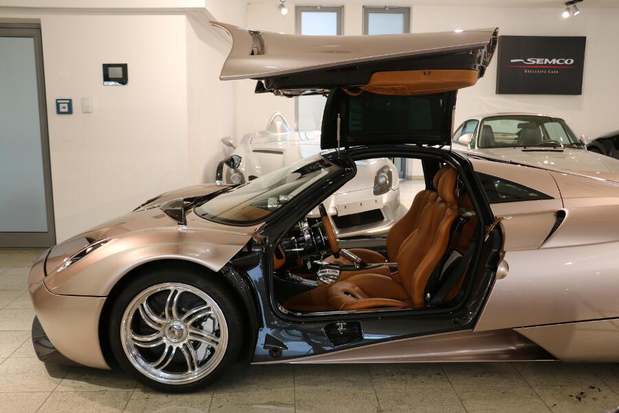 PAGANI HUAYRA, 3/20