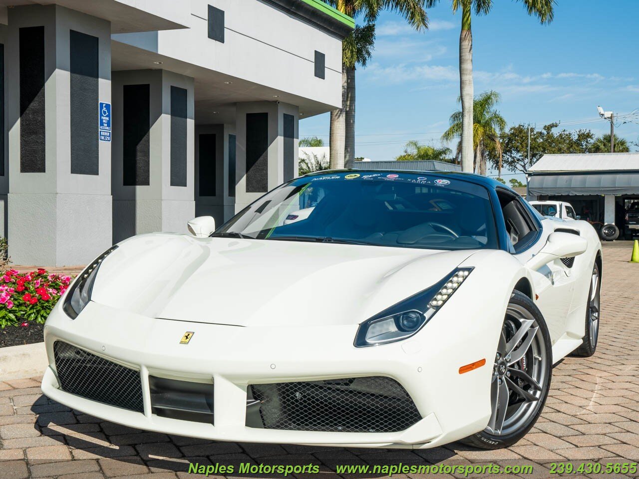 2017 Ferrari 488 Spider, 2/20