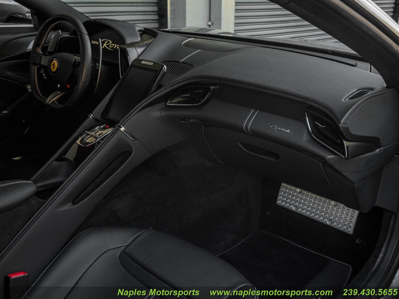 2021 Ferrari Roma, 14/19