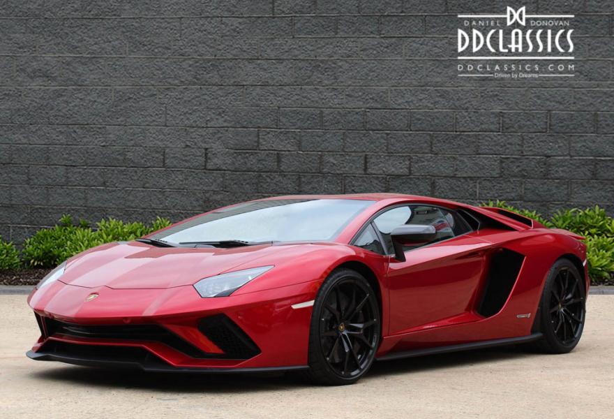 2017 Lamborghini Aventador S Coupe, 3/20