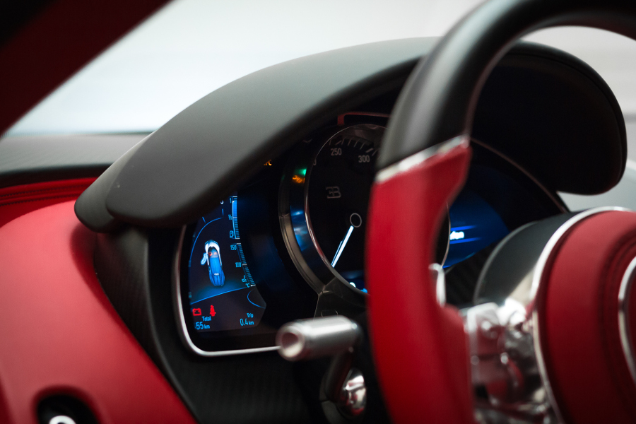 Bugatti Chiron, 10/22