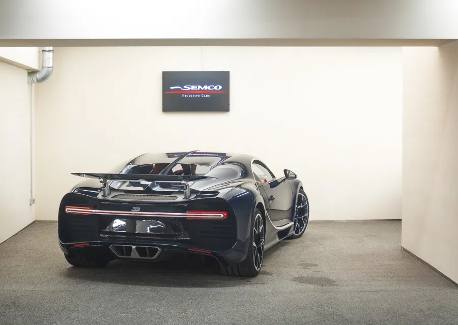 2020 Bugatti Chiron for sale, exterior, Full Carbon BLUE ROYAL