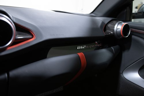 2019 Ferrari 812 Superfast, 17/20