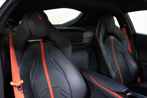 2019 Ferrari 812 Superfast, 18/20