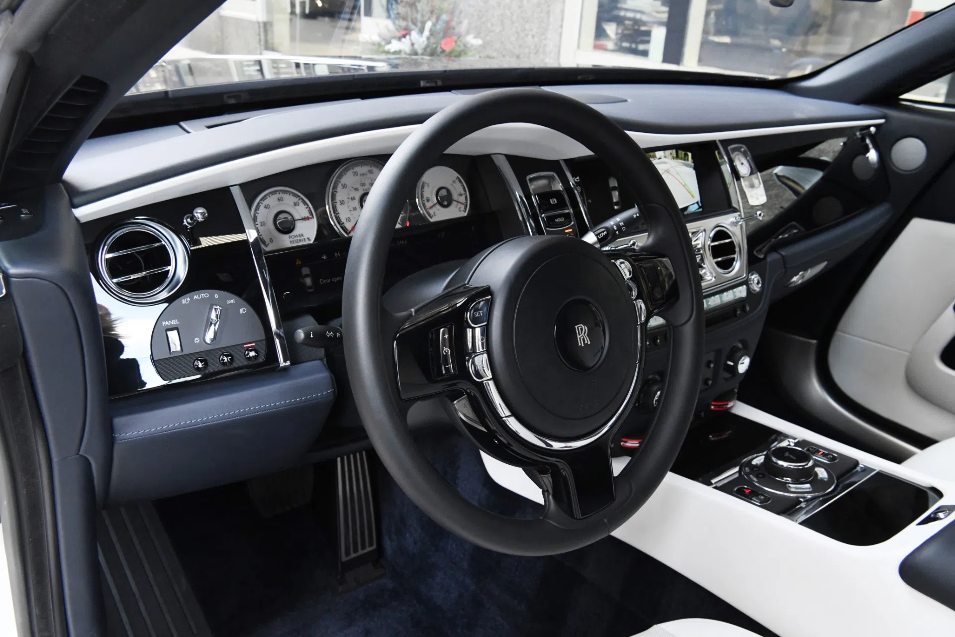 2020 Rolls-Royce Wraith interior, dashboard, ARCTIC WHITE, Leather