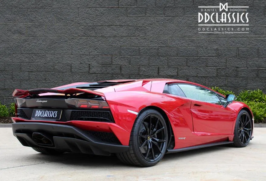 2017 Lamborghini Aventador S Coupe for sale, exterior