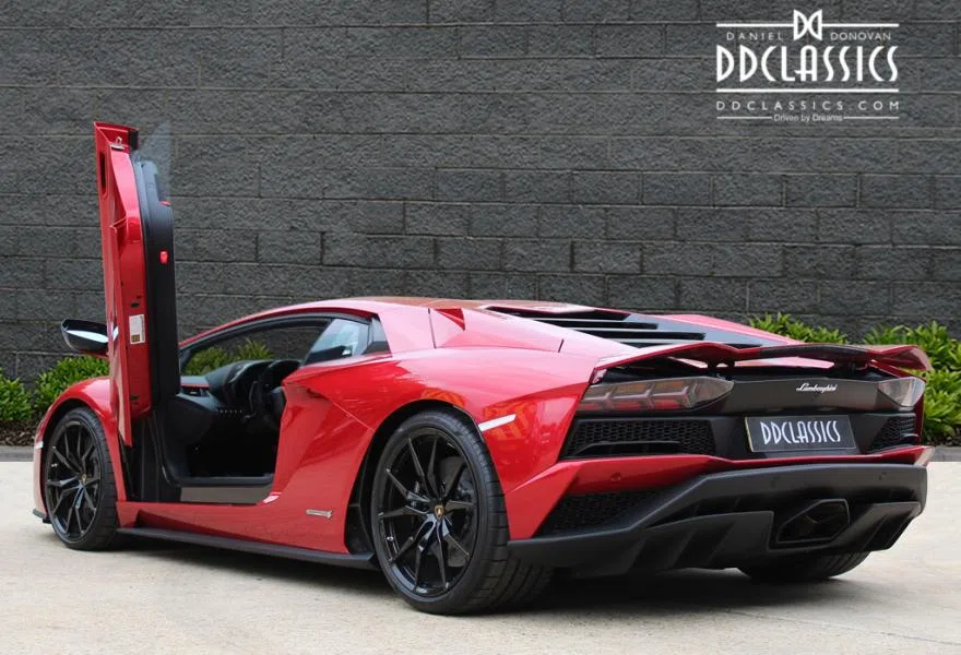 2017 Lamborghini Aventador S Coupe for sale, exterior