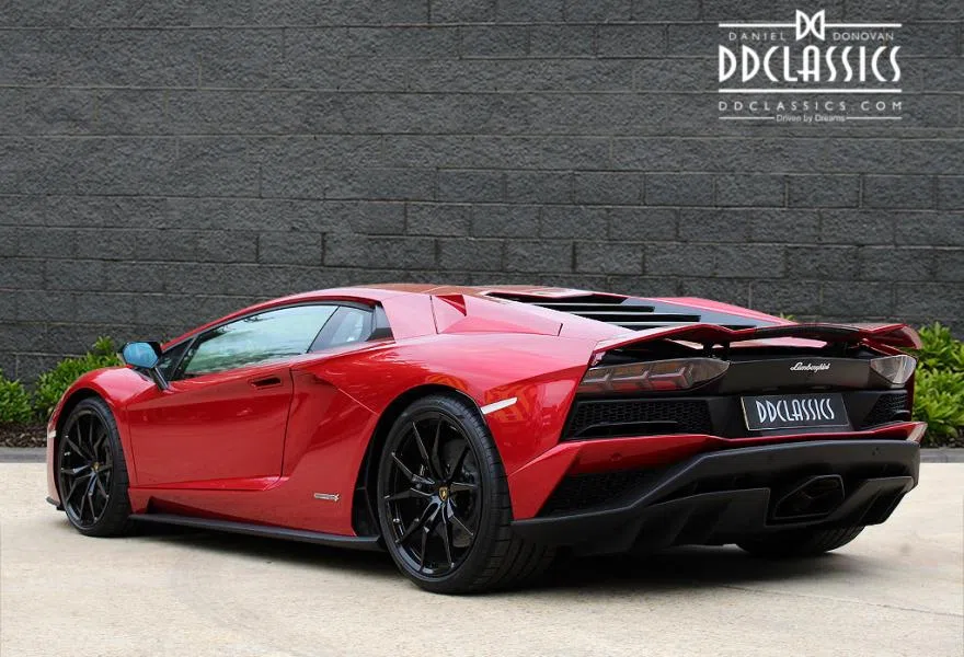 2017 Lamborghini Aventador S Coupe for sale, exterior