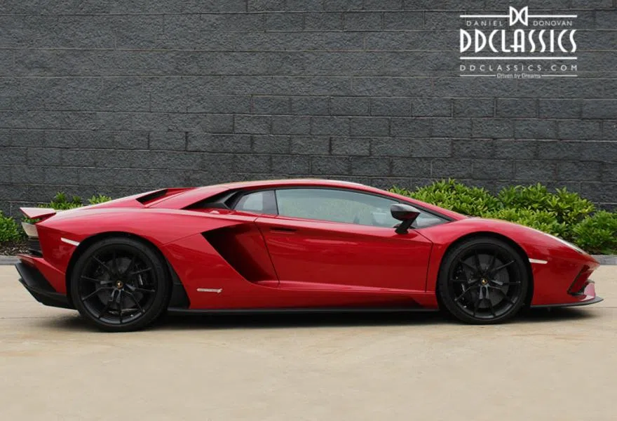 2017 Lamborghini Aventador S Coupe for sale, exterior