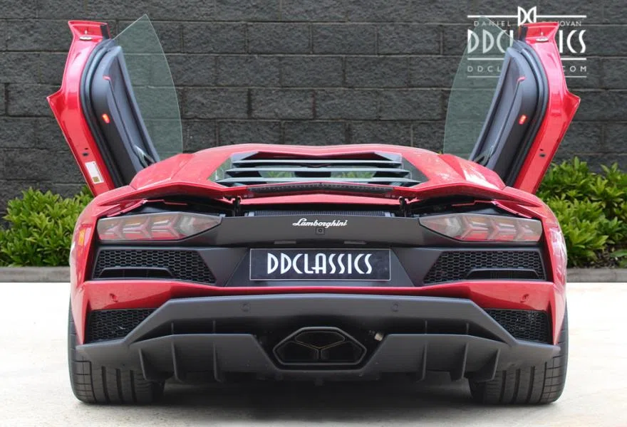 2017 Lamborghini Aventador S Coupe for sale, exterior