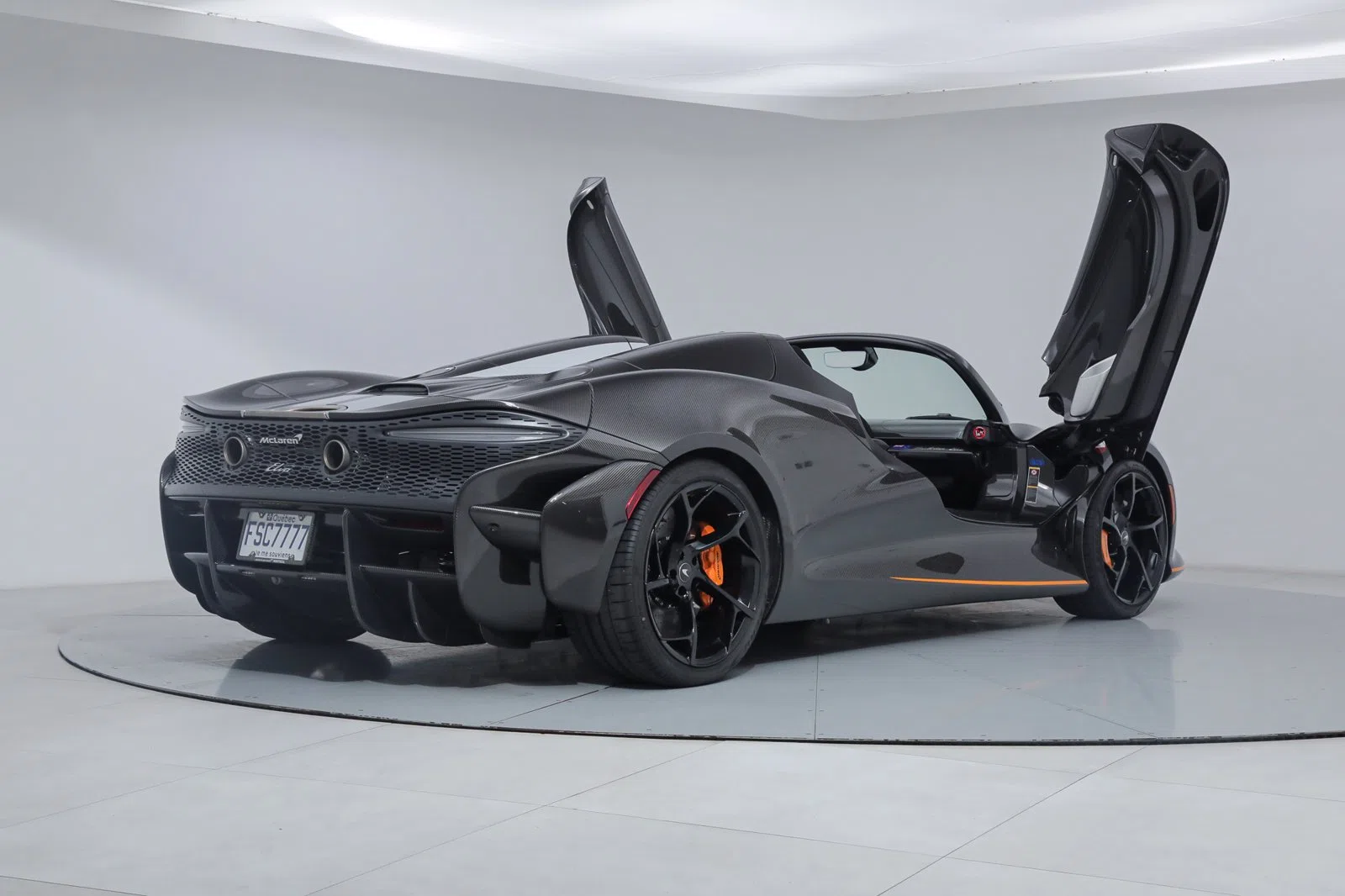 2021 MCLAREN ELVA FULL CARBON