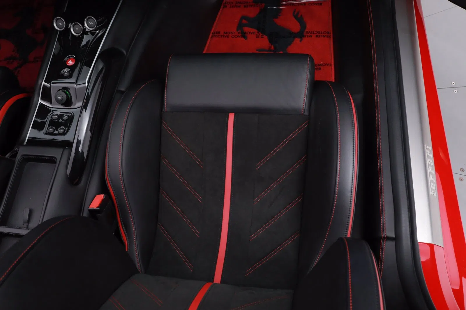 2011 Ferrari 599 SA Aperta interior, seats, Black Leather