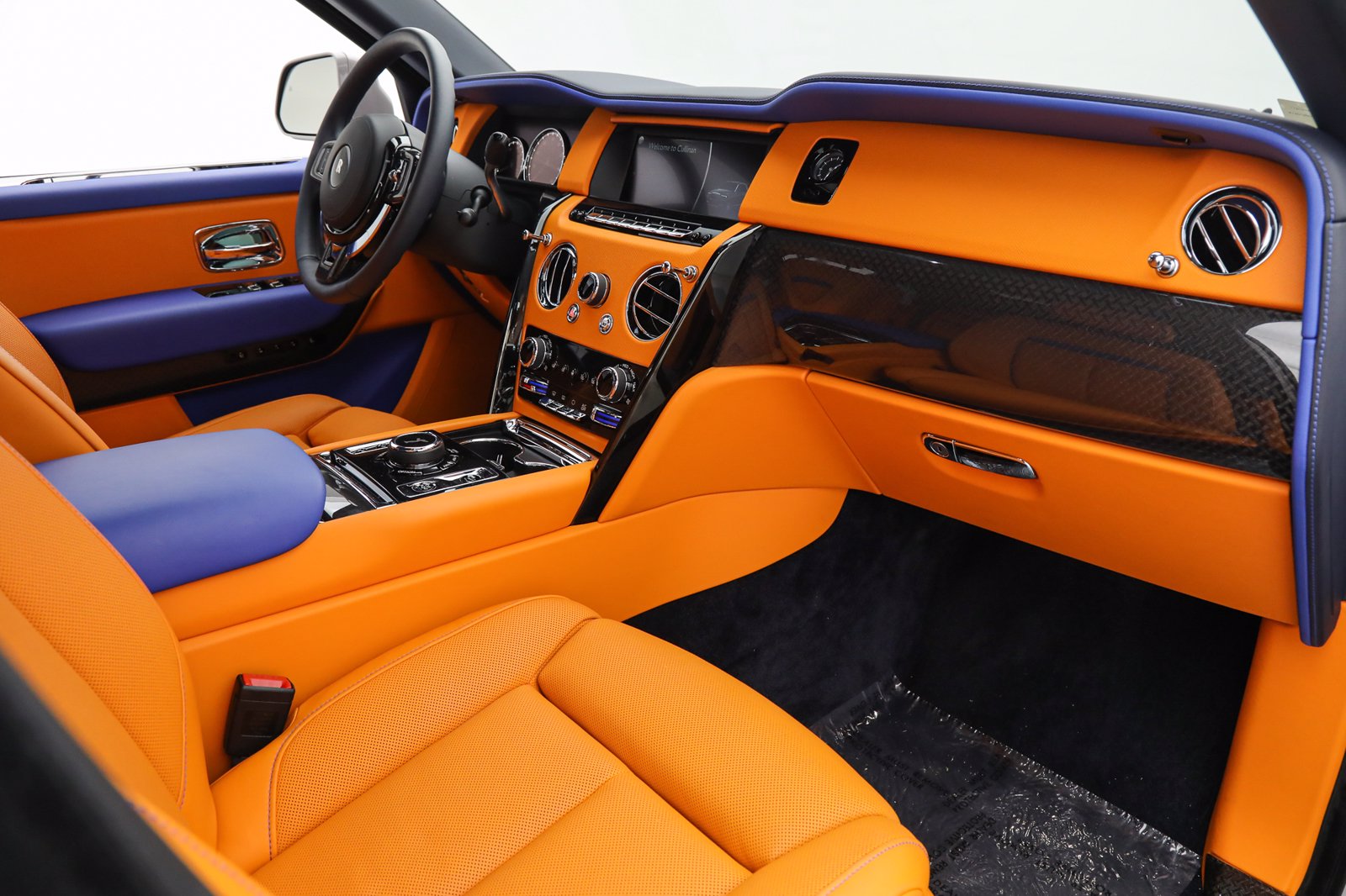 2022 ROLLS-ROYCE CULLINAN BLACK BADGE, 3/20