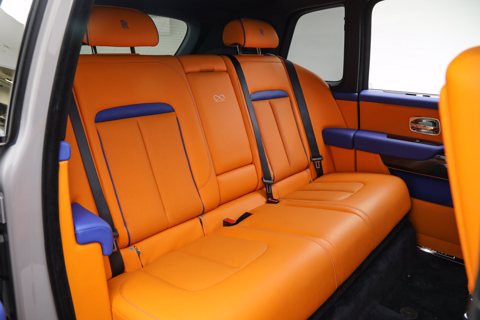 2022 ROLLS-ROYCE CULLINAN BLACK BADGE, 7/20