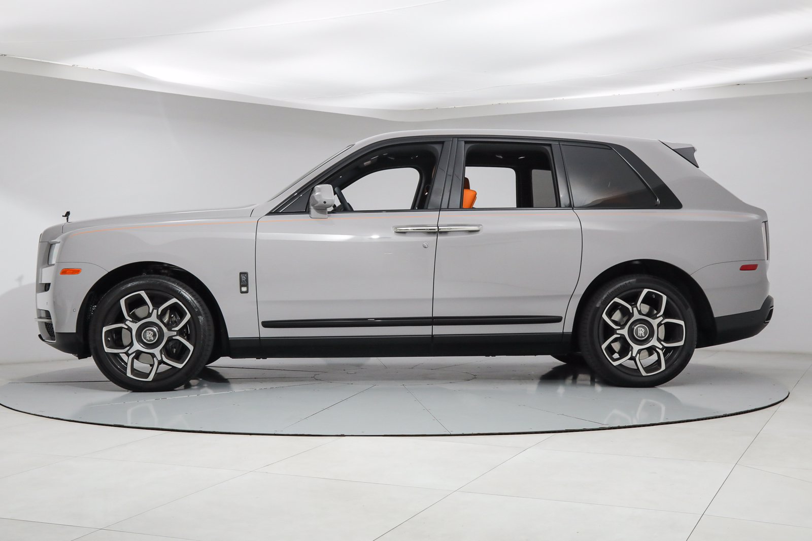 2022 ROLLS-ROYCE CULLINAN BLACK BADGE, 9/20