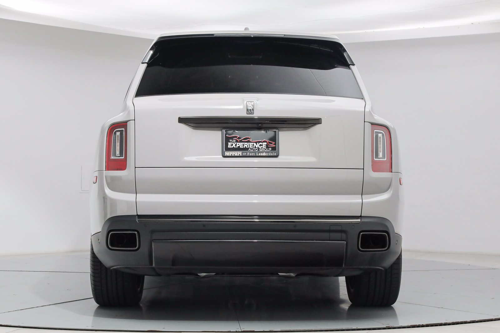 2022 ROLLS-ROYCE CULLINAN BLACK BADGE, 18/20