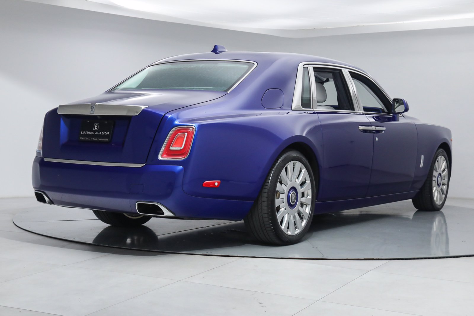 2019 ROLLS-ROYCE PHANTOM RWD, 19/20