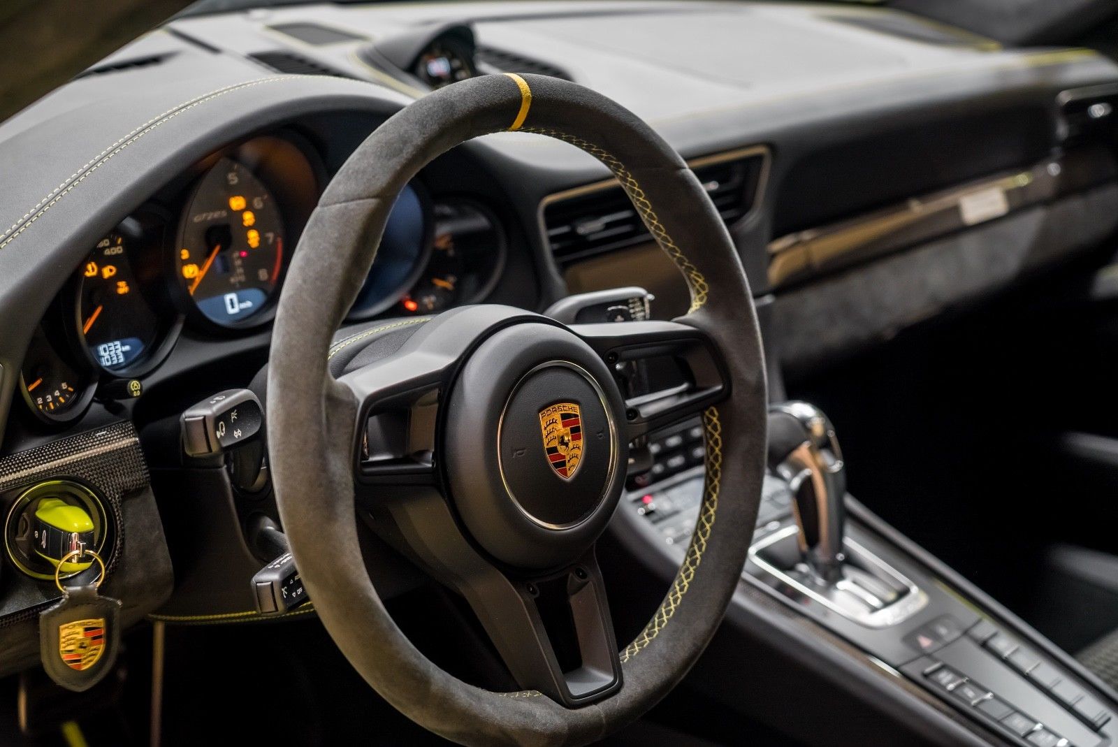 2018 Porsche 911 GT2 RS Weissach Exclusive, 7/20