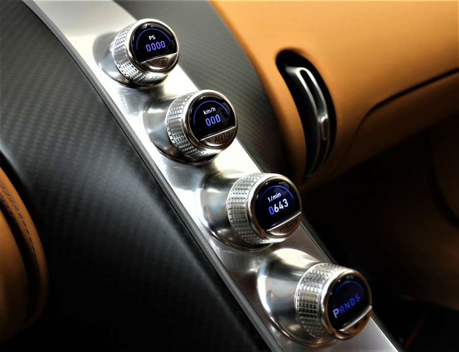2017 BUGATTI CHIRON NEW ATLANTIC BLUE METALLIC, 11/13