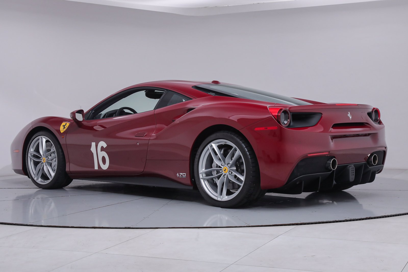 2018 Ferrari 488 GTB 70th Anniversary, 3/20