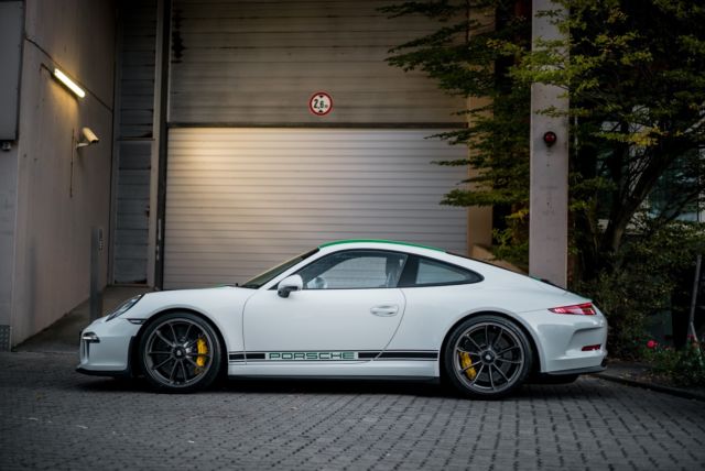 Porsche 911 R, 8/18