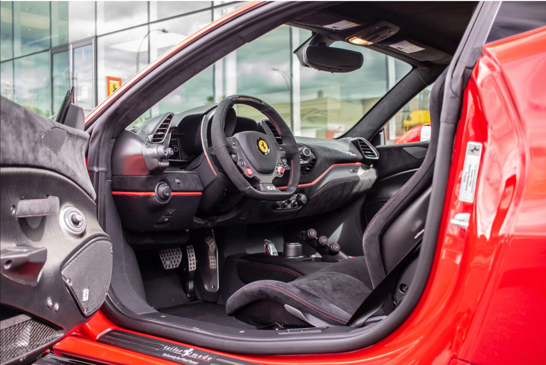 2019 Ferrari 488 Pista Piloti, 8/16