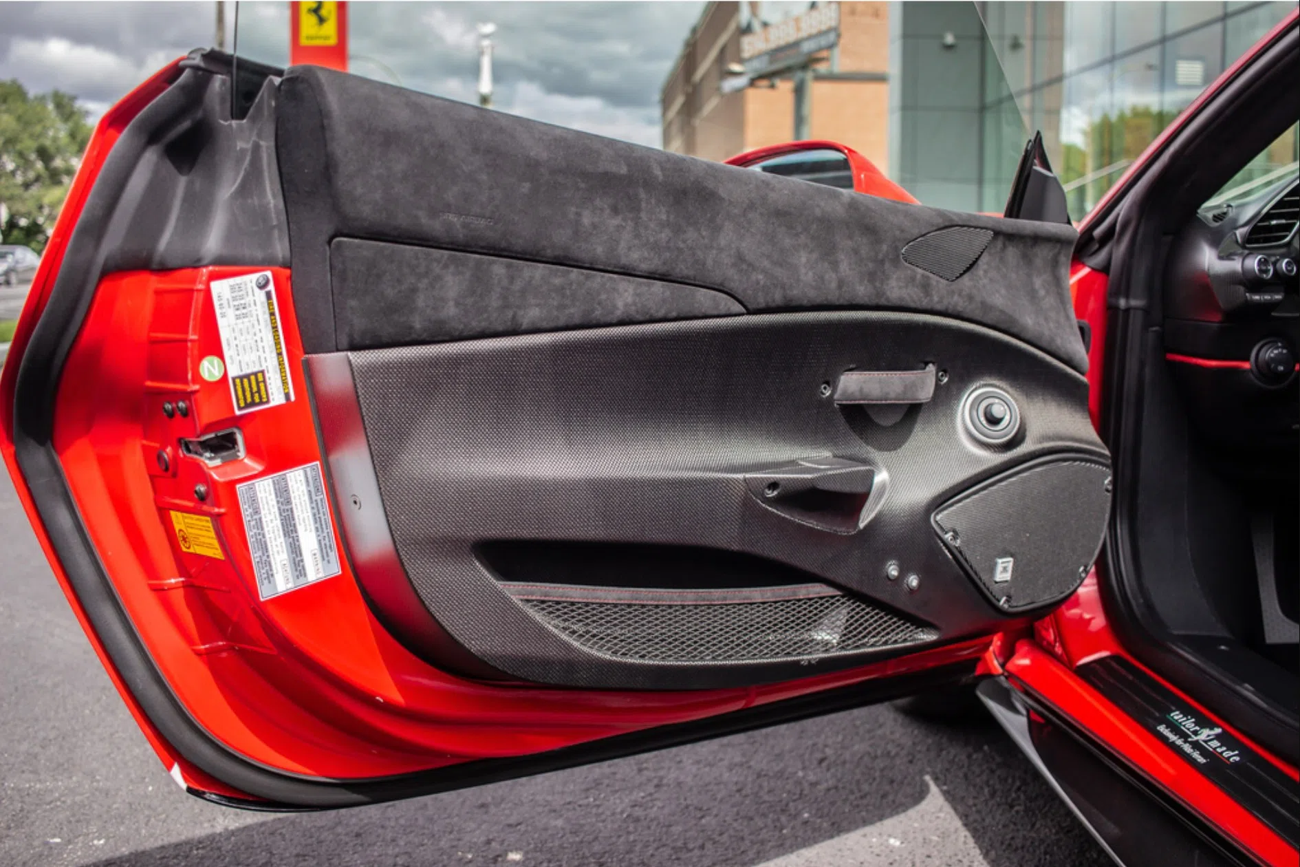 2019 Ferrari 488 Pista Piloti interior, door panel