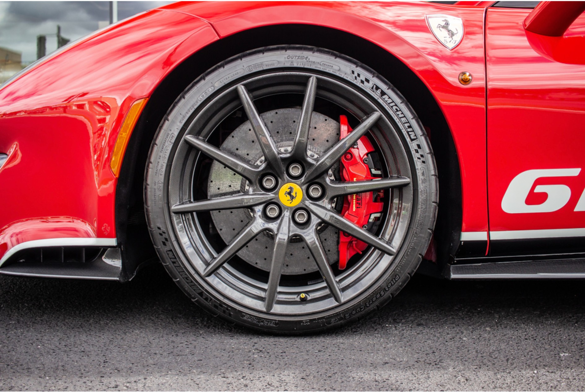 2019 Ferrari 488 Pista Piloti, 13/16