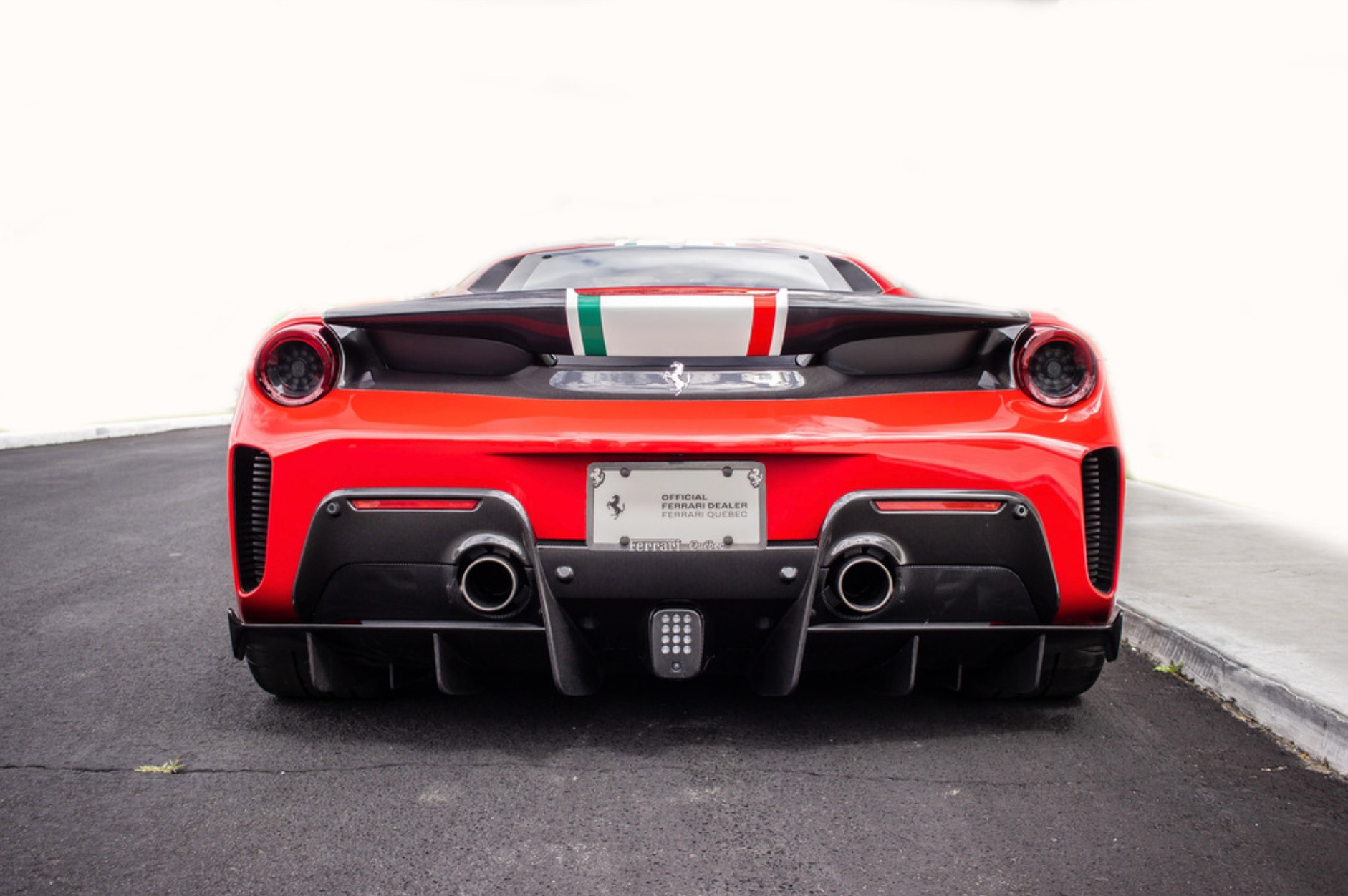 2019 Ferrari 488 Pista Piloti, 16/16