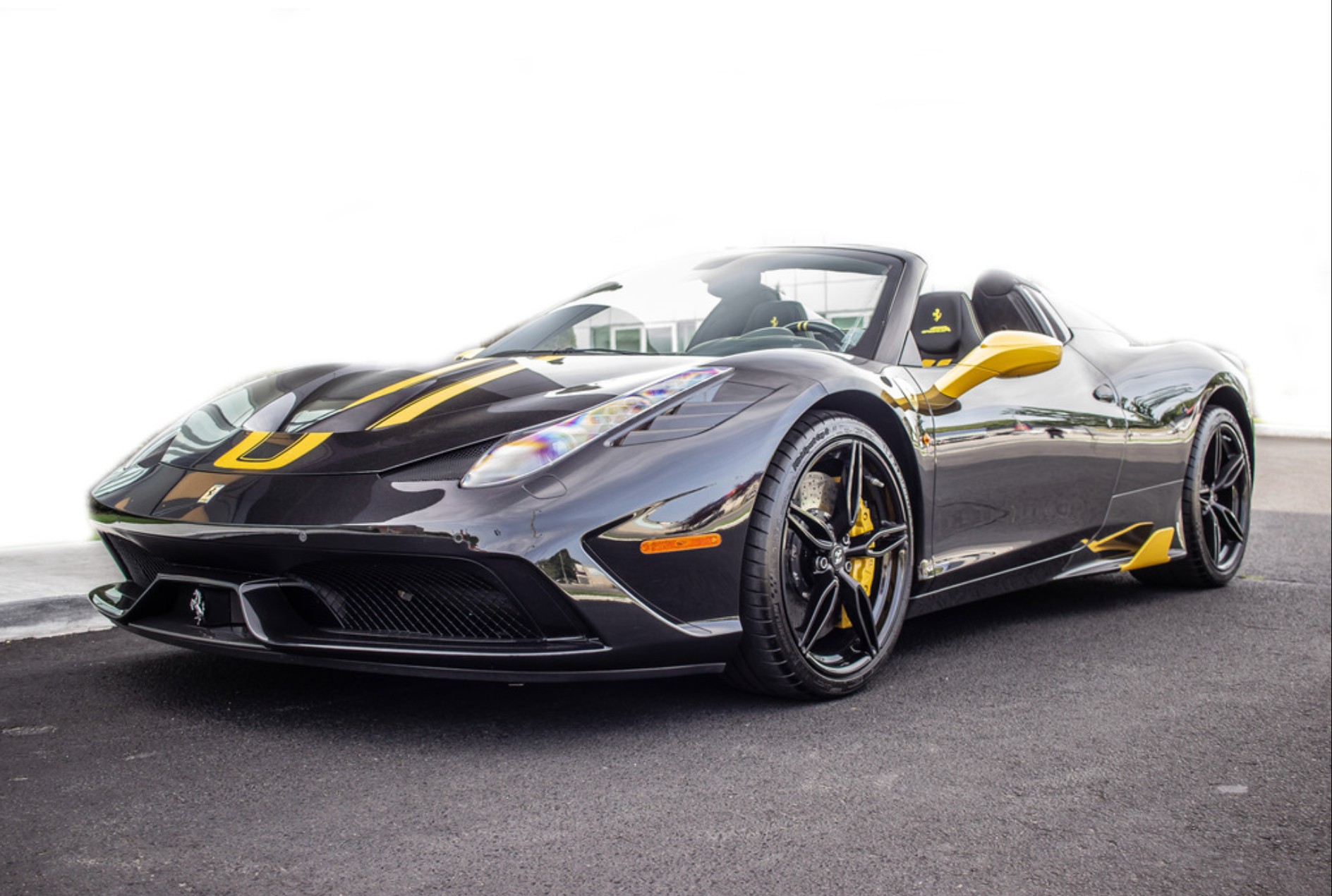 2015 Ferrari 458 Speciale A, 2/19