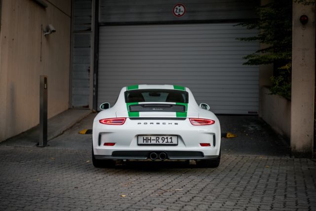 Porsche 911 R, 12/18