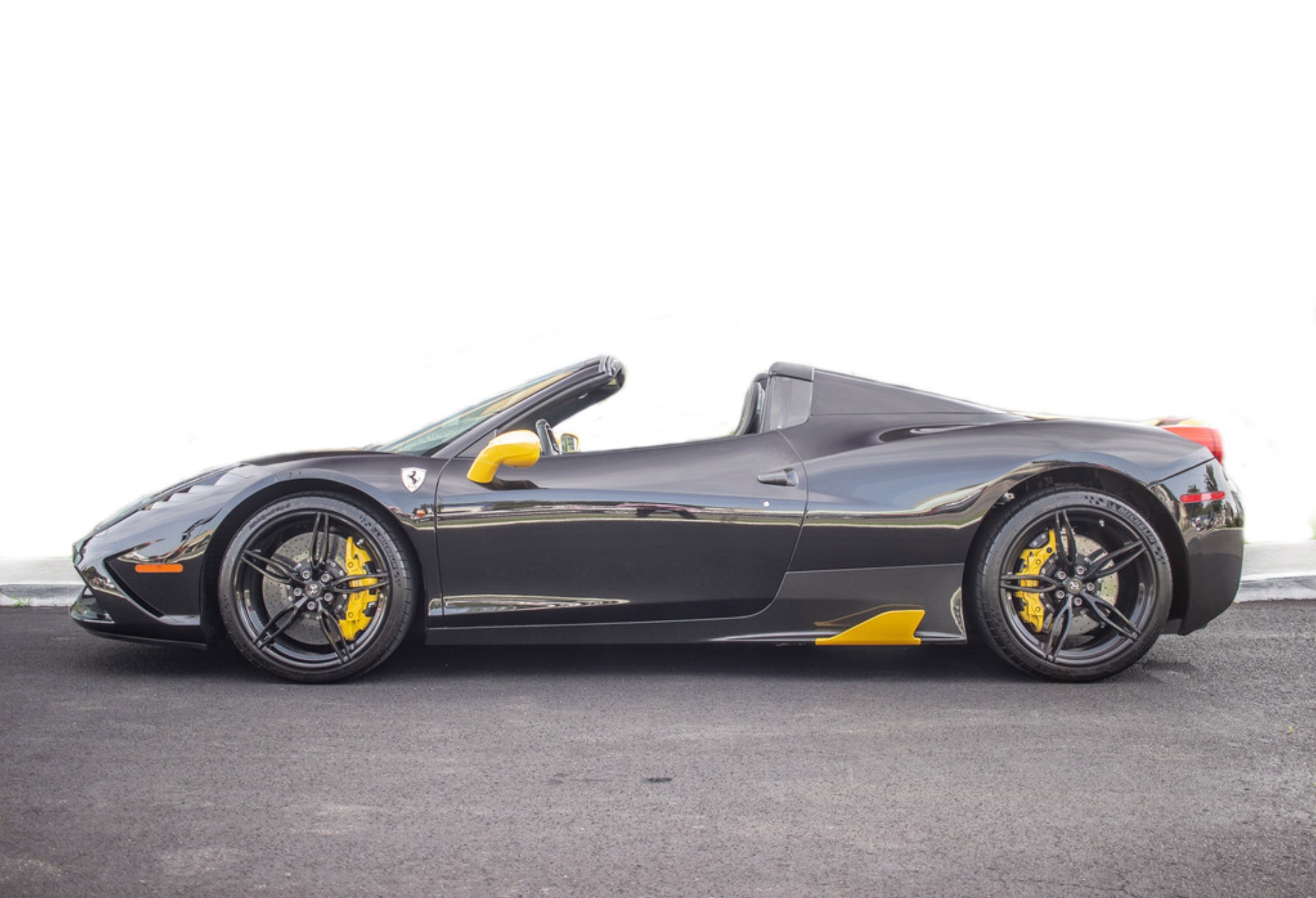 2015 Ferrari 458 Speciale A, 13/19