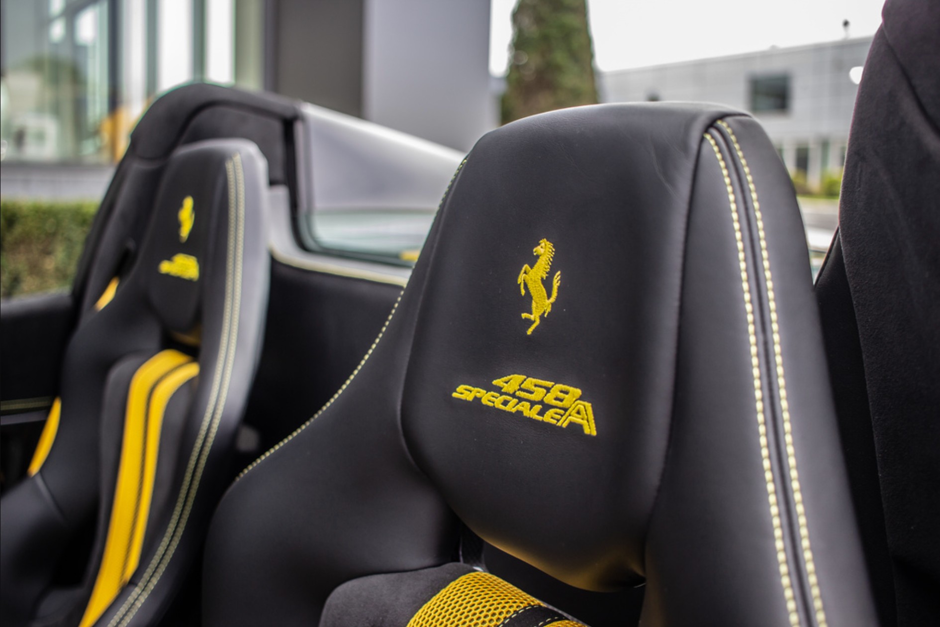 2015 Ferrari 458 Speciale A, 16/19