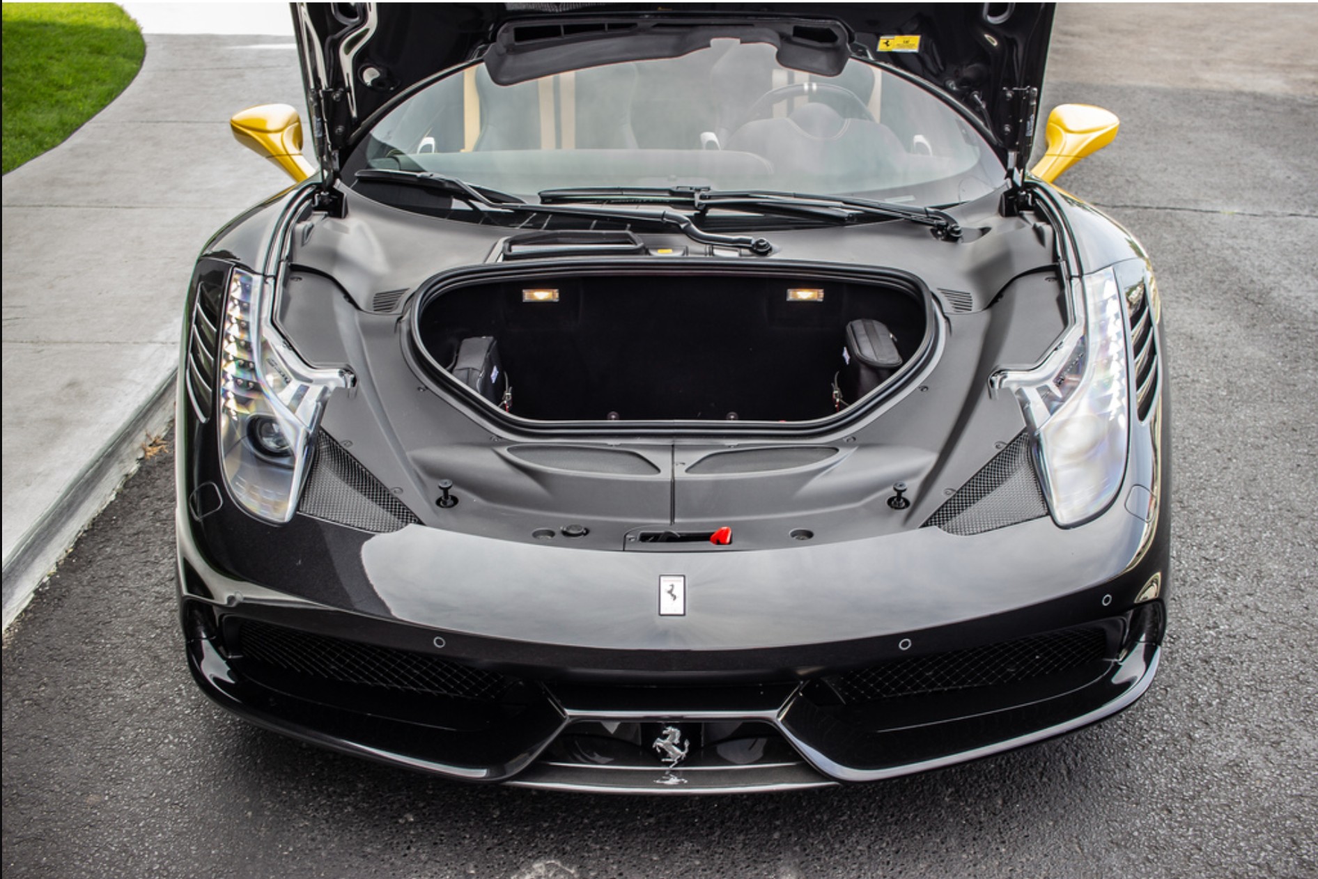 2015 Ferrari 458 Speciale A, 18/19