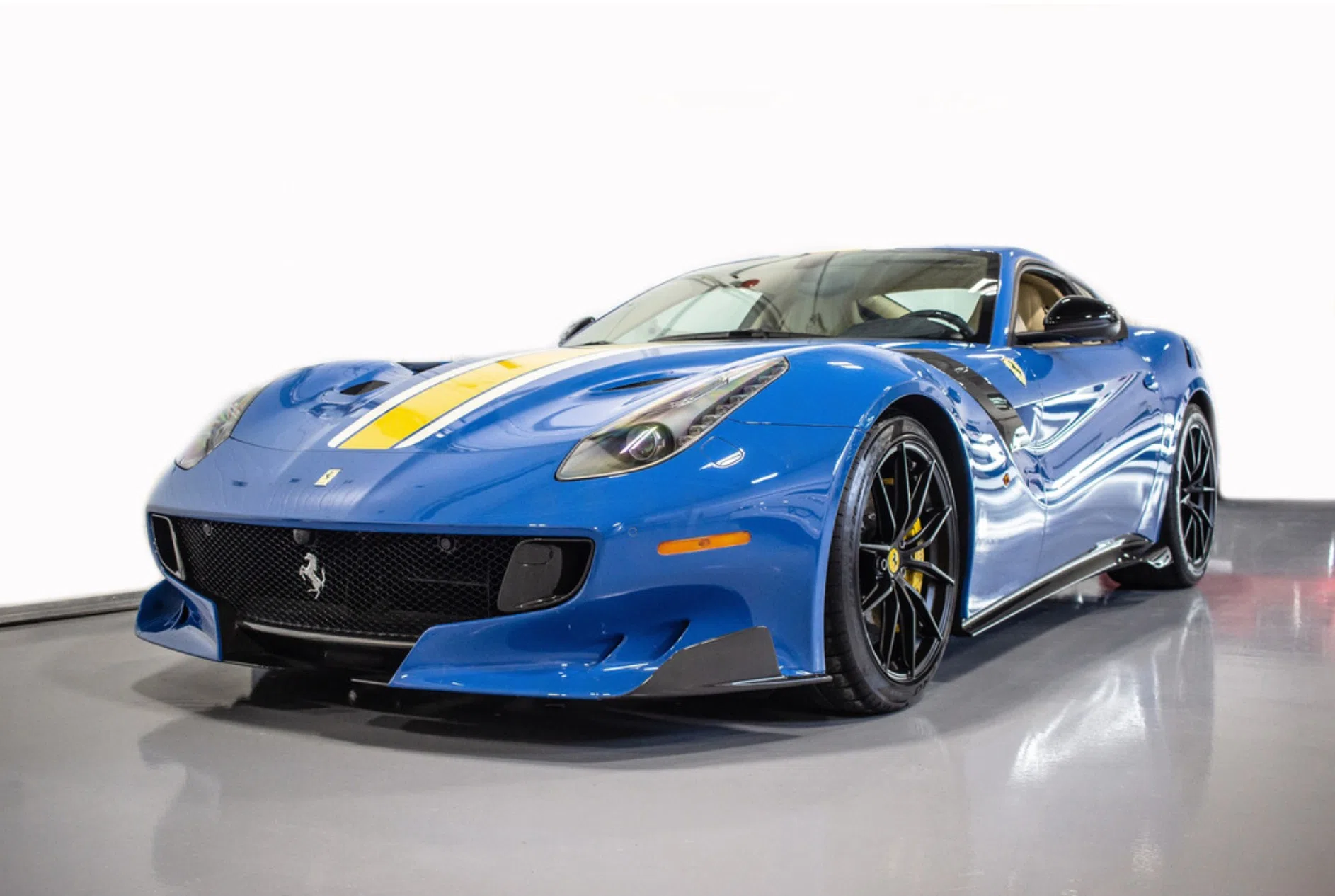 2017 Ferrari F12tdf