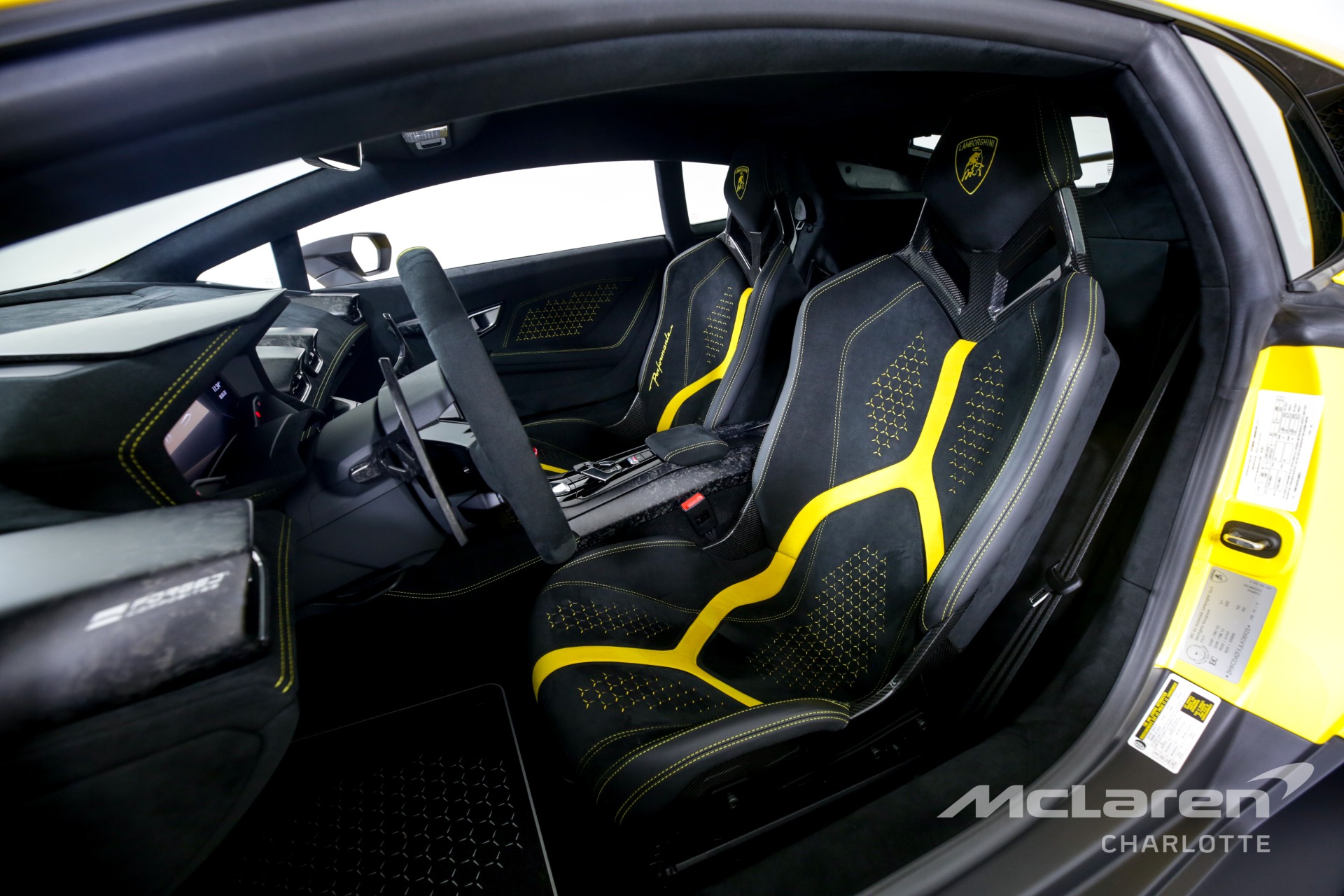 2018 LAMBORGHINI HURACAN PERFORMANTE, 2/19